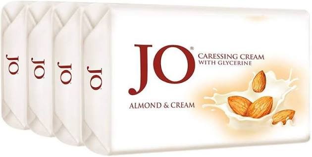 Jo Almond & Cream Caressing Soap - Buy 4 Get 1 Free  (5 × 100 g)